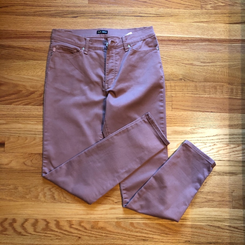 Lee Mauve Pants